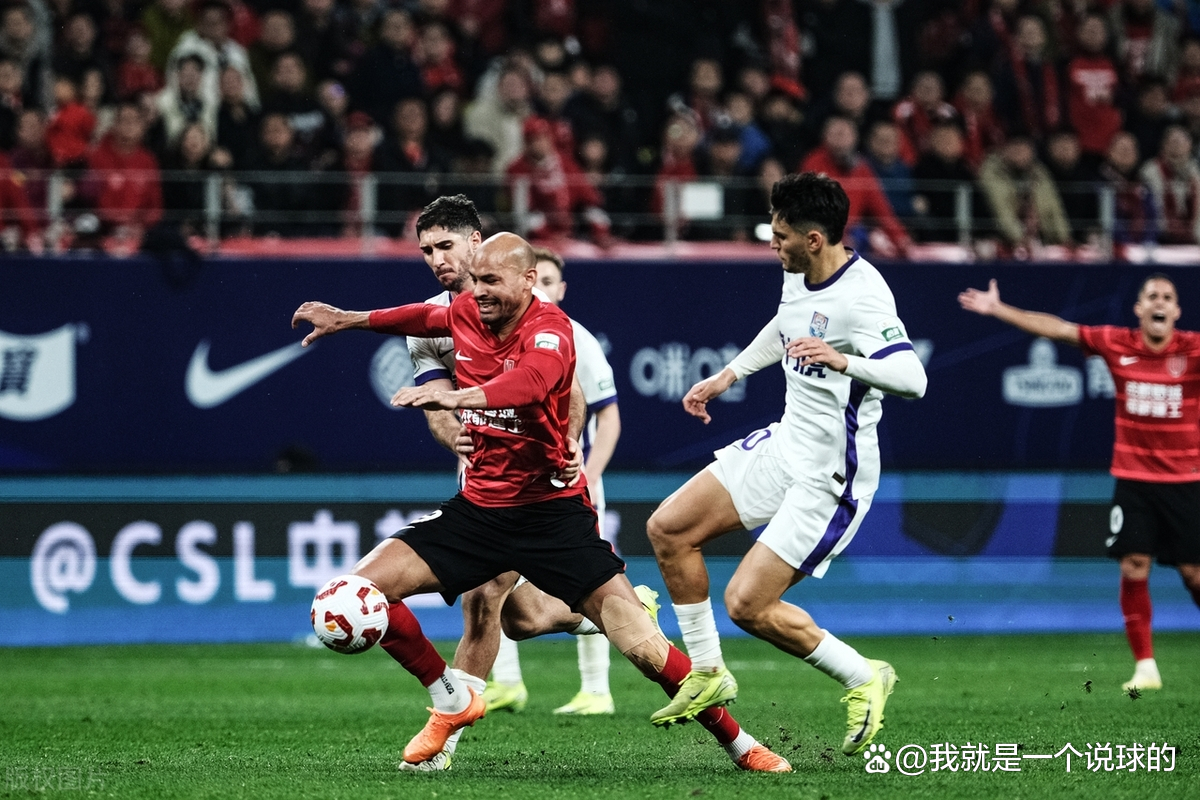 赛后成都蓉城备战英超，复出首秀细节曝光，信心回归，训练强度明显提升(蓉城全主力强攻江原亚冠首秀)-亚博娱乐平台